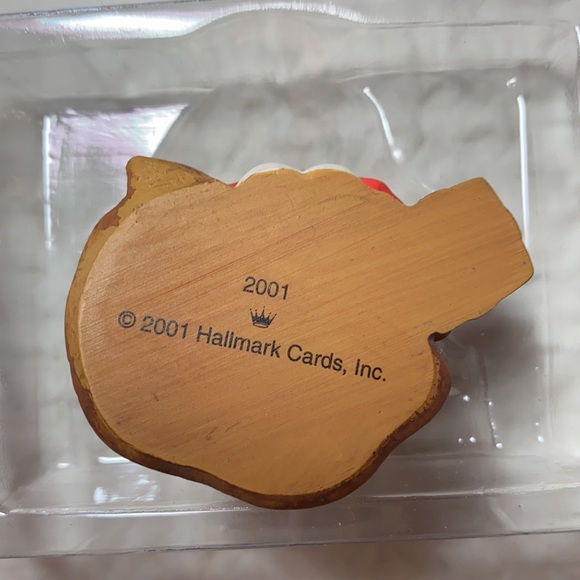 Vintage 2001 “Curious the Elf” Hallmark Keepsake Collector’s Club Ornament w/Box - Picture 4 of 10